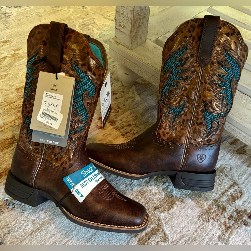 NWT! Ariat Vent Tek 360 Women’s Boots